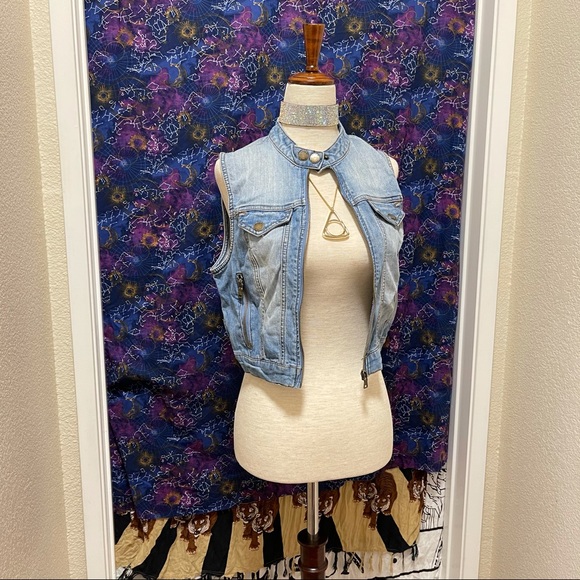 🌈 Amazing Denim vest - Picture 3 of 11